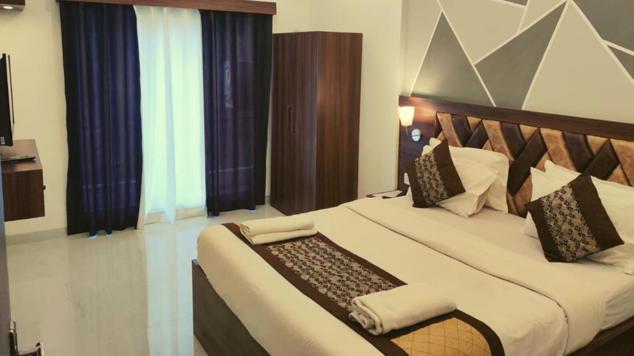 Rajdhani Resort Лонавла Екстер'єр фото