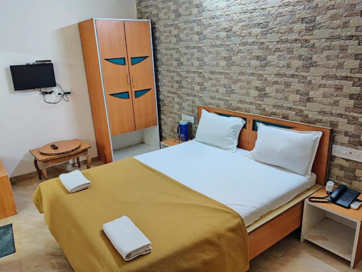 Rajdhani Resort Лонавла Екстер'єр фото