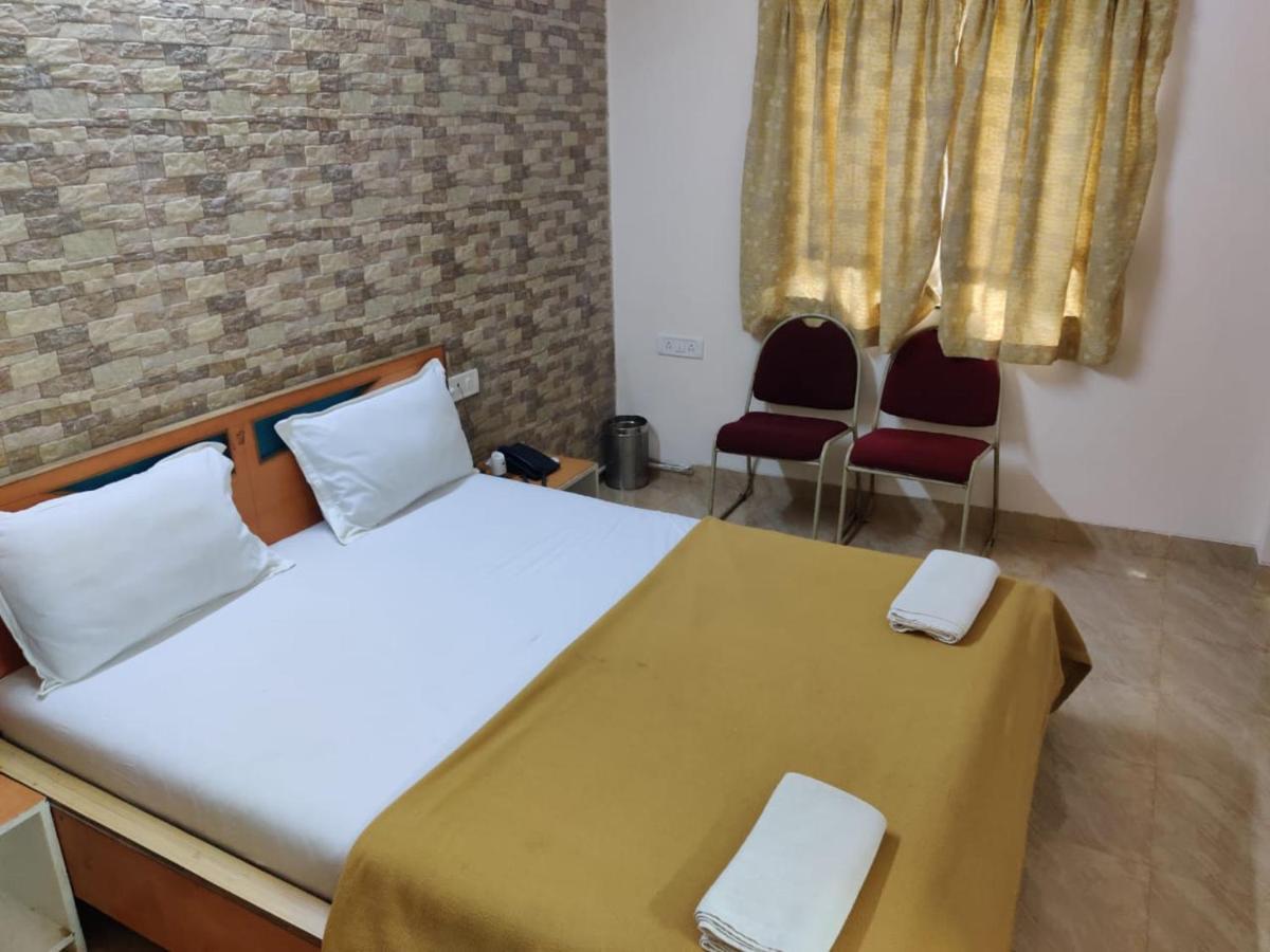 Rajdhani Resort Лонавла Екстер'єр фото