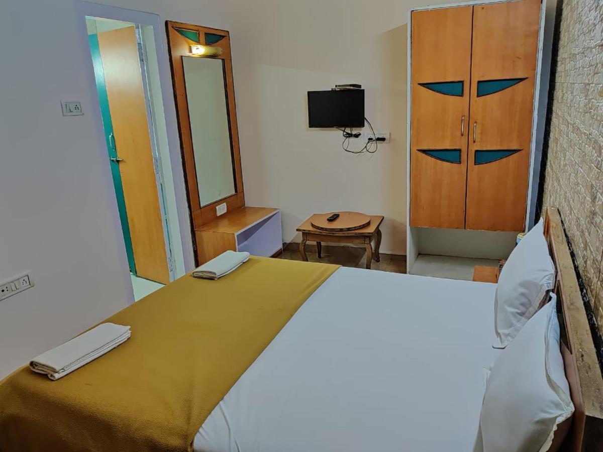Rajdhani Resort Лонавла Екстер'єр фото
